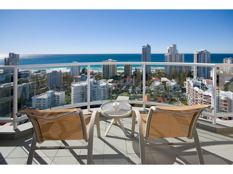 Deluxe Private Apartment And Studio - Ocean Views Gold Coast Exteriér fotografie