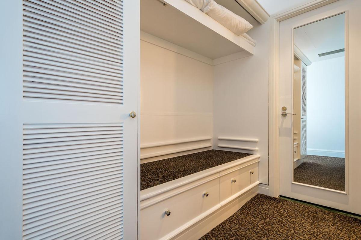 Deluxe Private Apartment And Studio - Ocean Views Gold Coast Exteriér fotografie