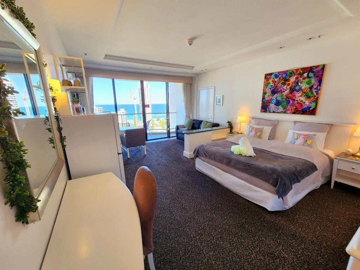 Deluxe Private Apartment And Studio - Ocean Views Gold Coast Exteriér fotografie