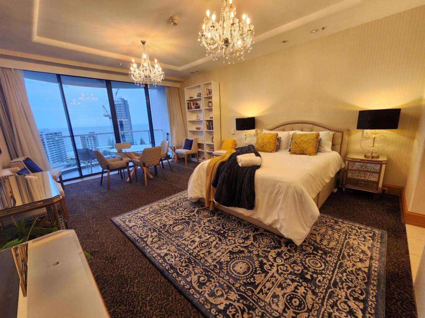 Deluxe Private Apartment And Studio - Ocean Views Gold Coast Pokoj fotografie